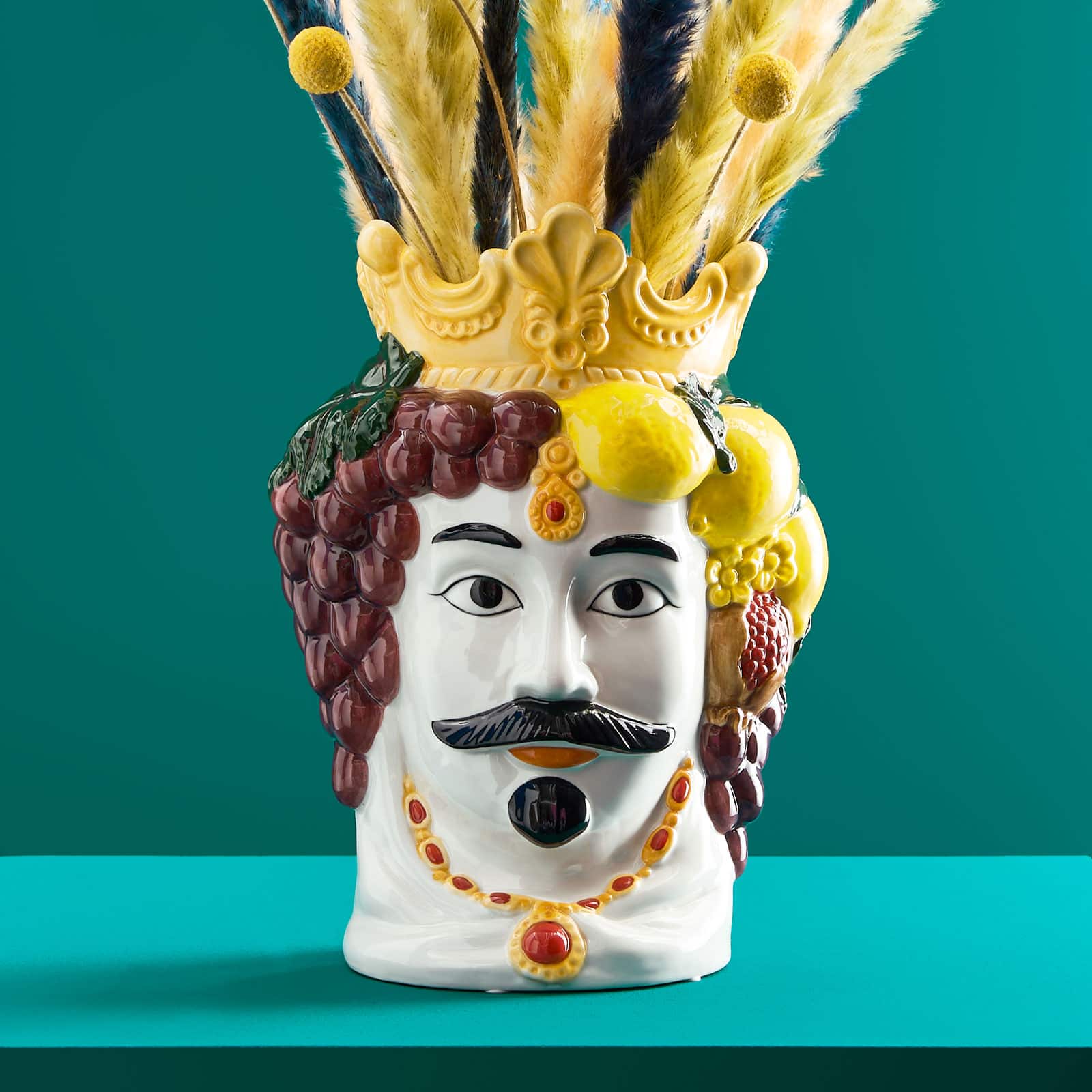 Sicilian male bust / decorative vase Moro, colourful, hand-painted