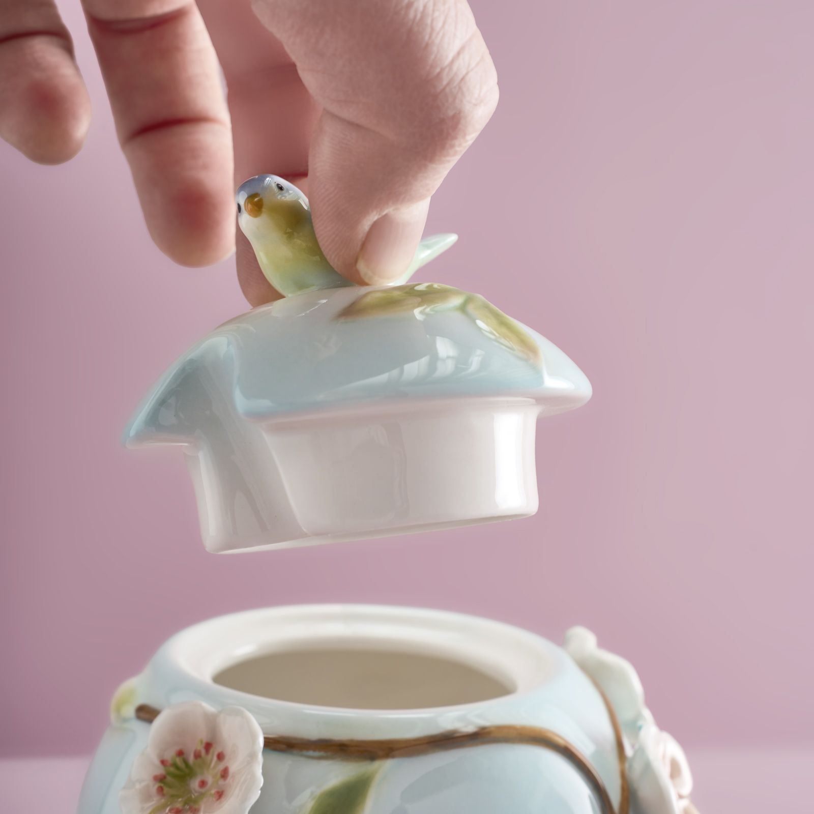 3-piece tea, milk & sugar set Birds 3-piece tea, milk & sugar set Birds