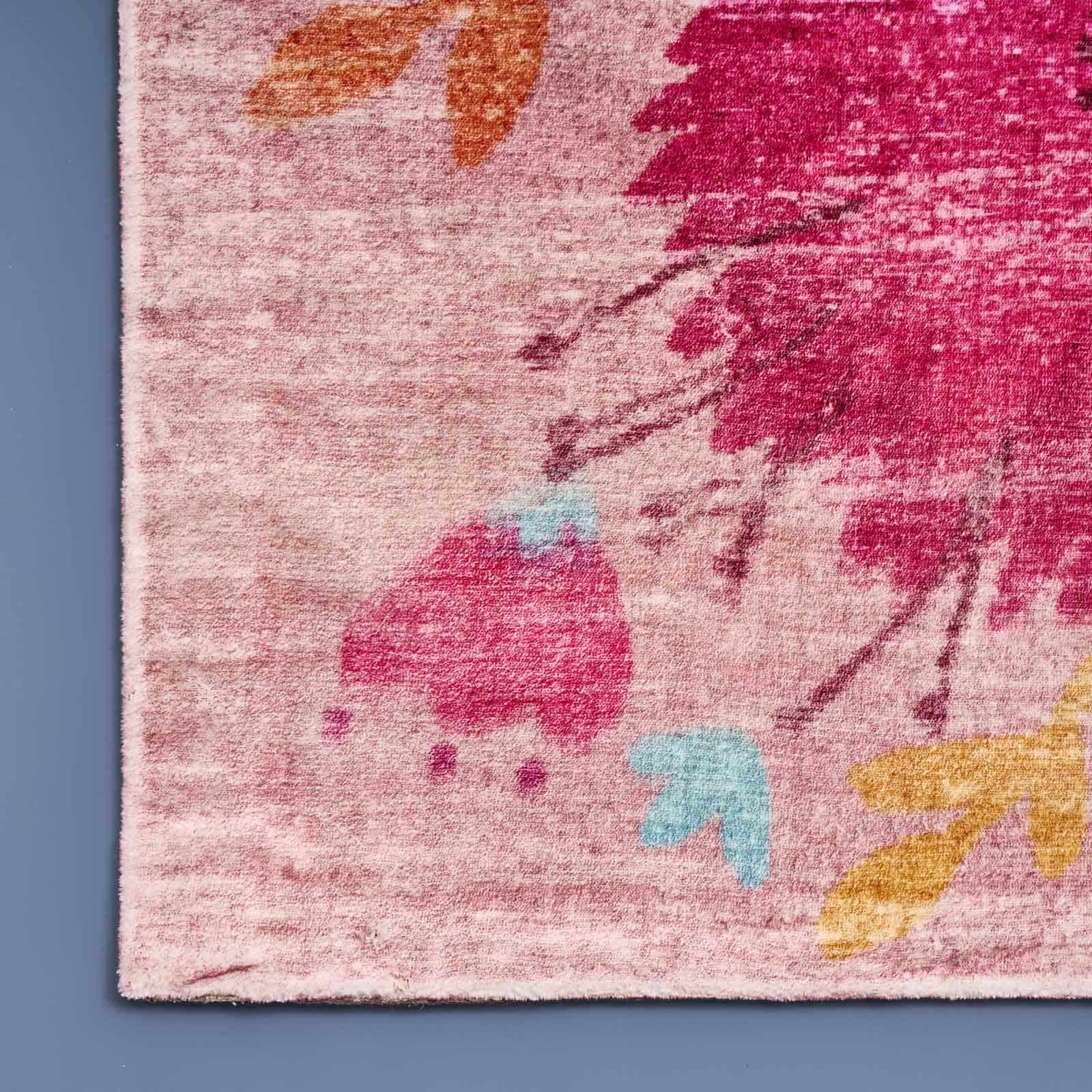 Teppich Fiore m. Blumenmotiv, mehrfarbig Teppich Fiore m. Blumenmotiv, mehrfarbig