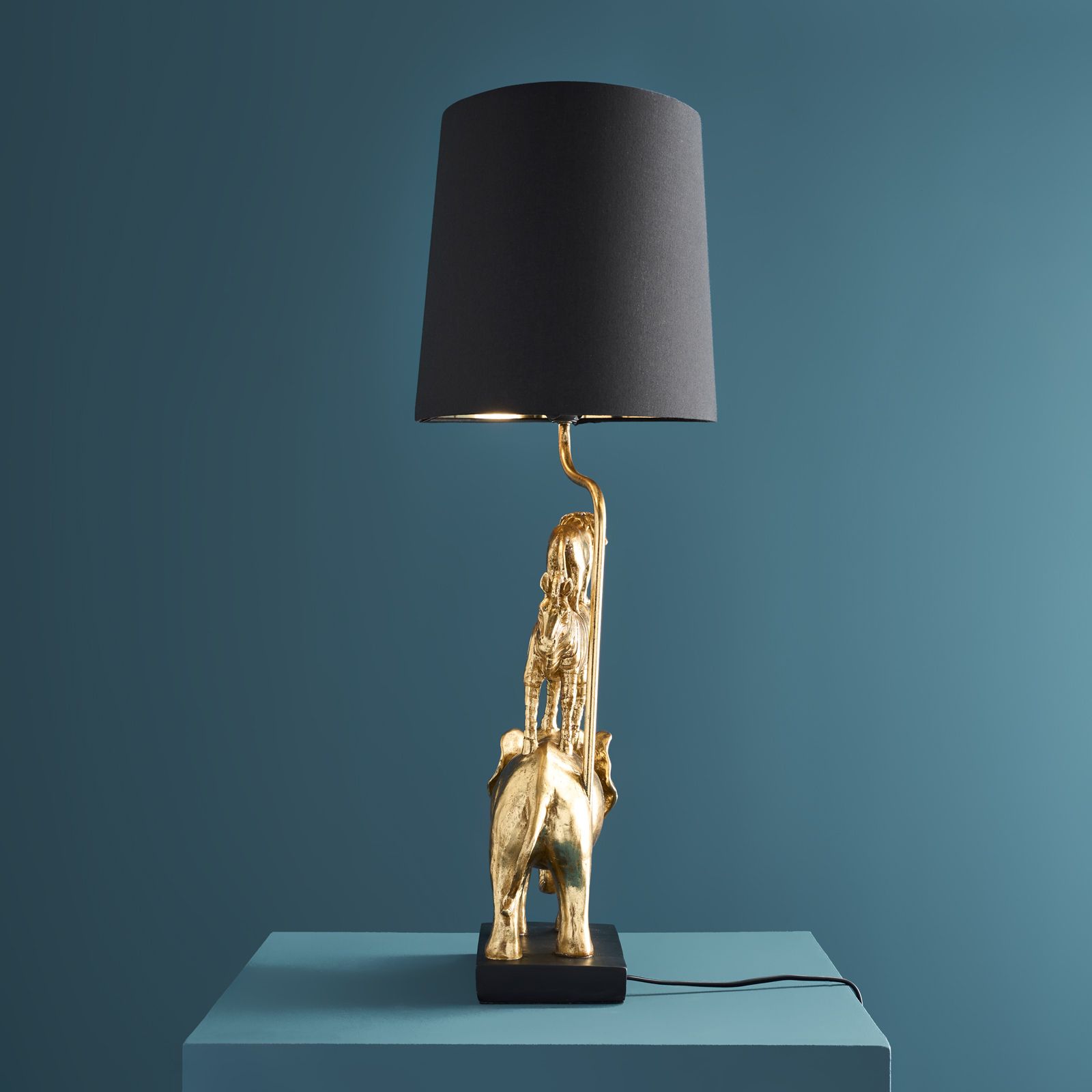 Table lamp Safari with lion, zebra, elephant, gold