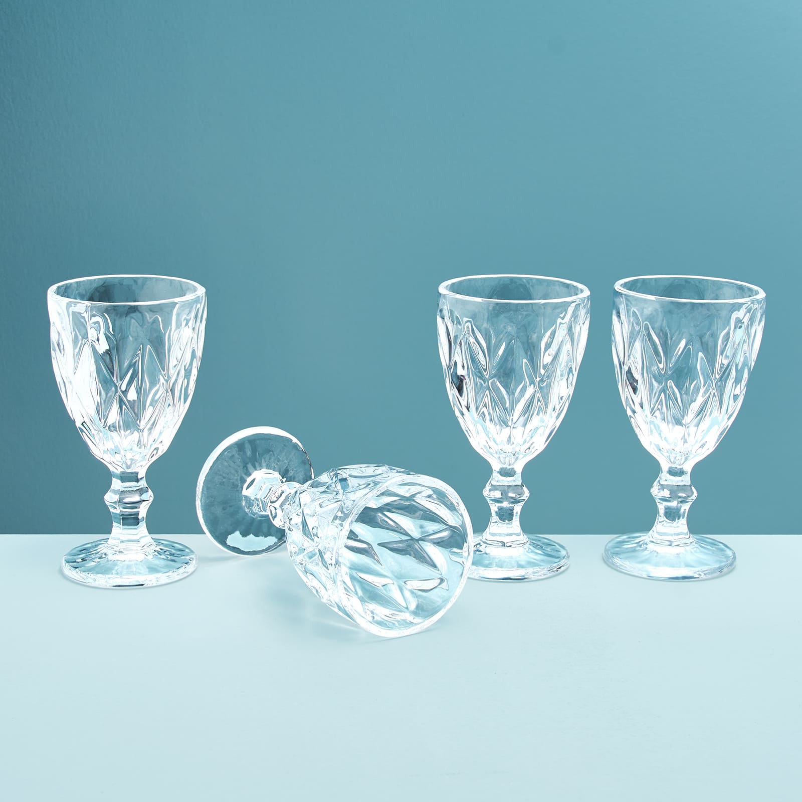 Set van 4 wijnbekers Basic, helder, glas, 9 x 17 cm inhoud 0,25 l