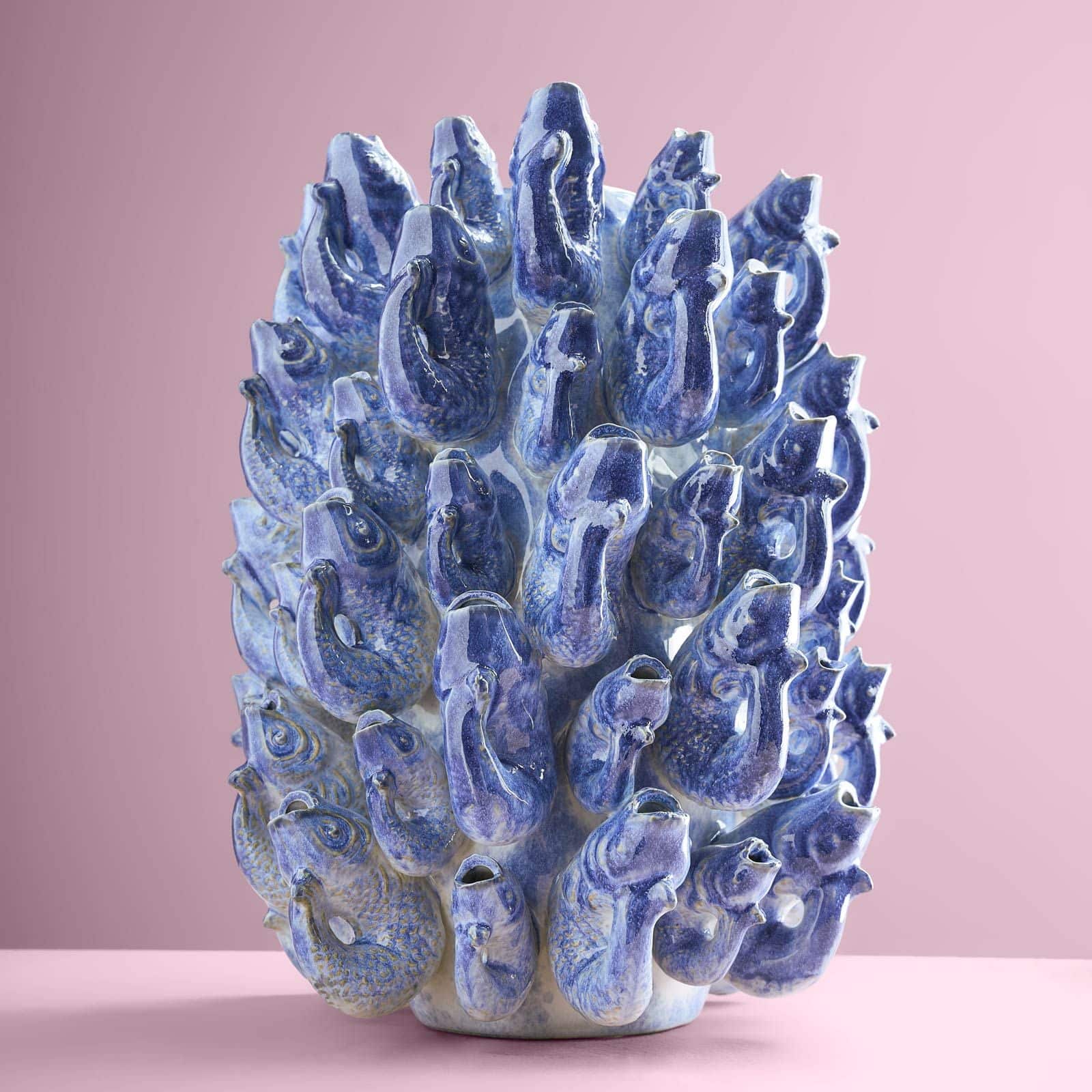 Vase Fischschwarm m. Fischmotiv, blau, handgefertigt