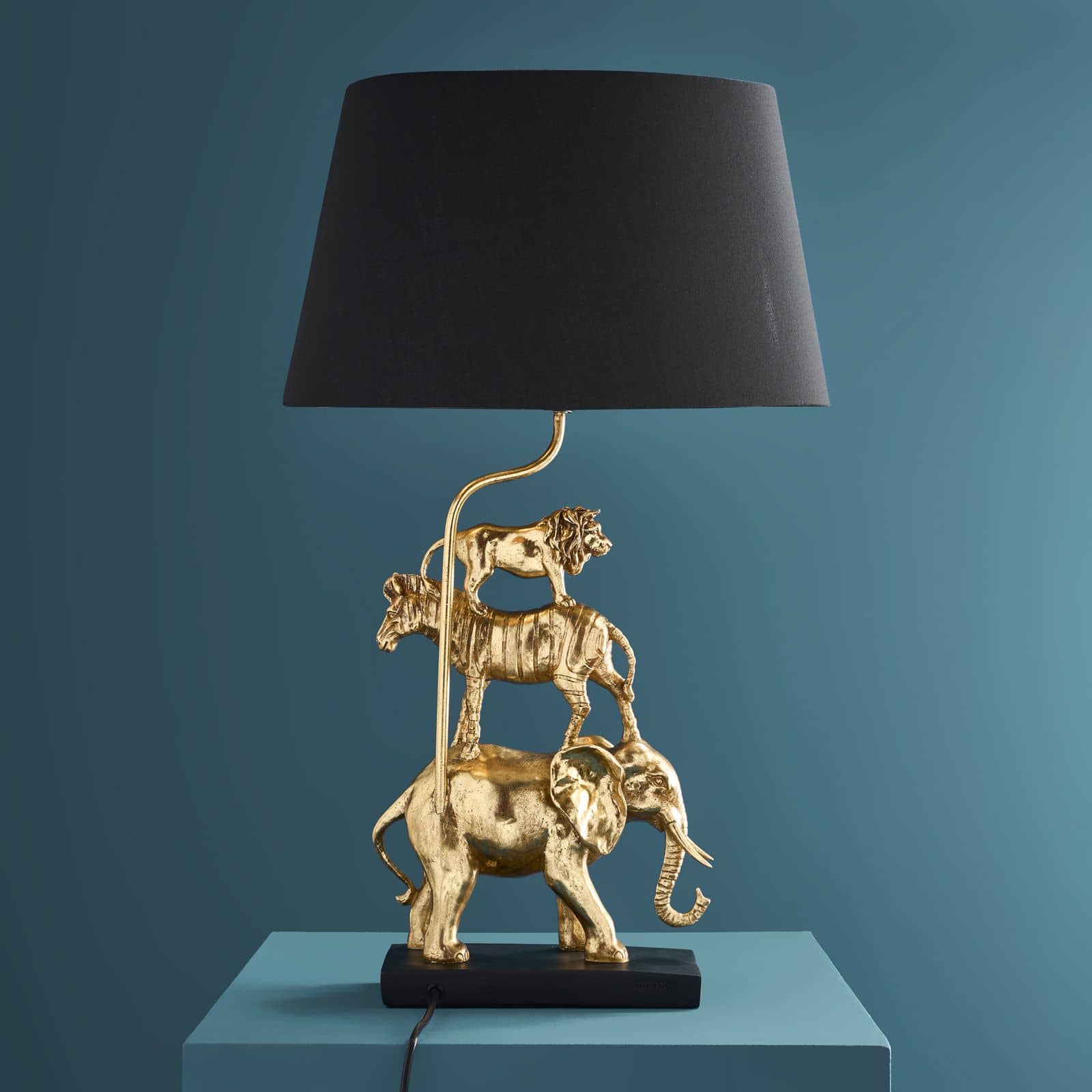 Table lamp Safari with lion, zebra, elephant, gold