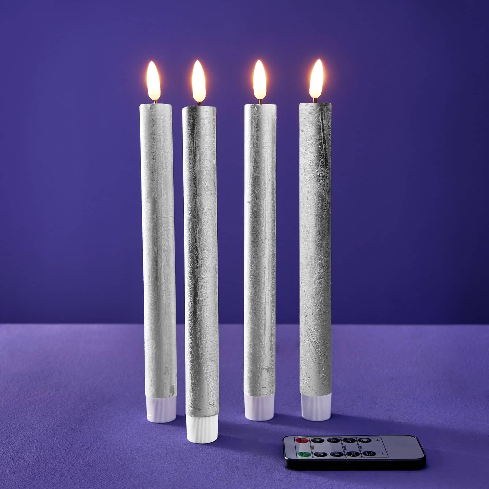 Set of 4 LED candles, silver