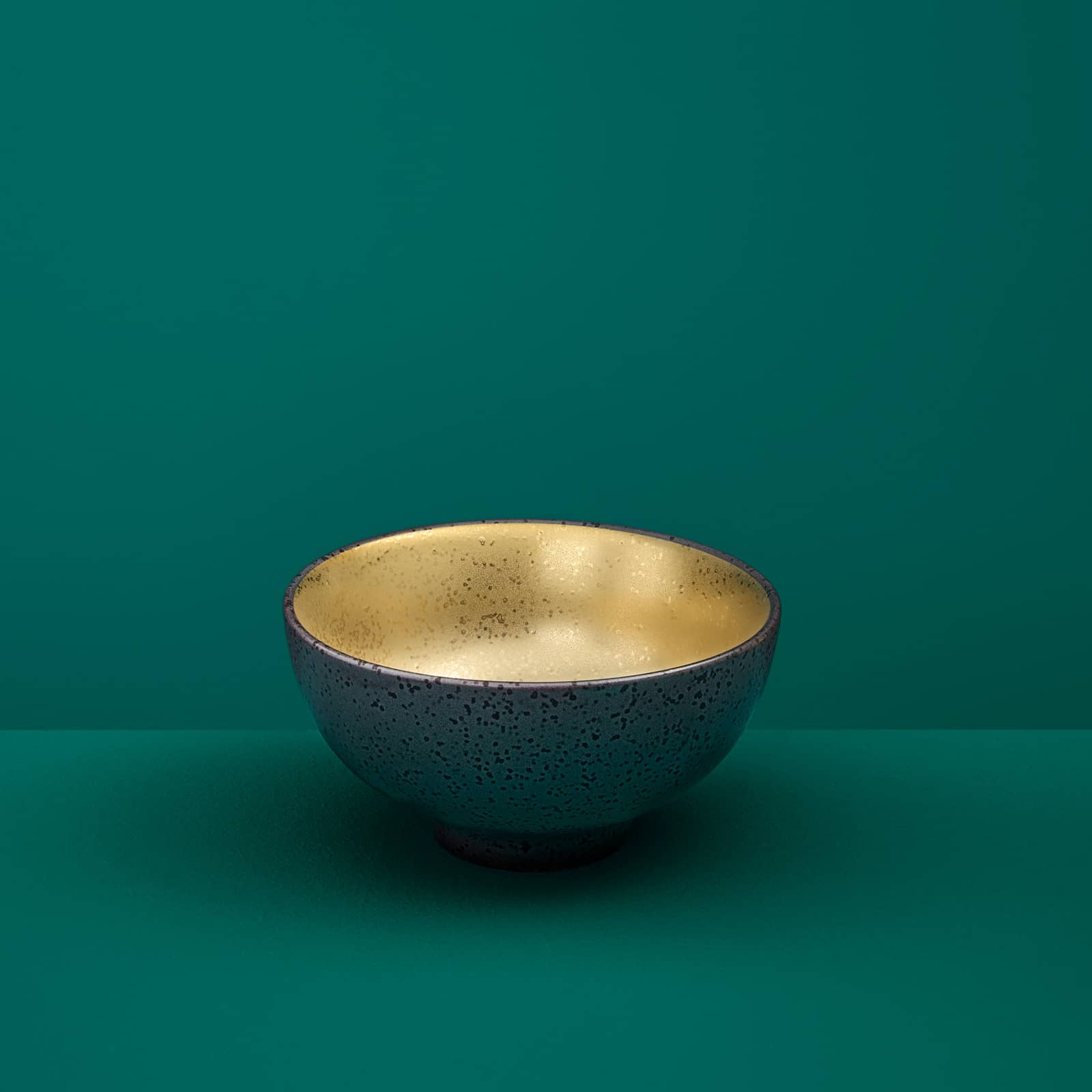 Set om 6 Ceylon flingor skålar, svart/guld, porslin, diameter 11,5 cm, diskmaskin och mikrovågsugn