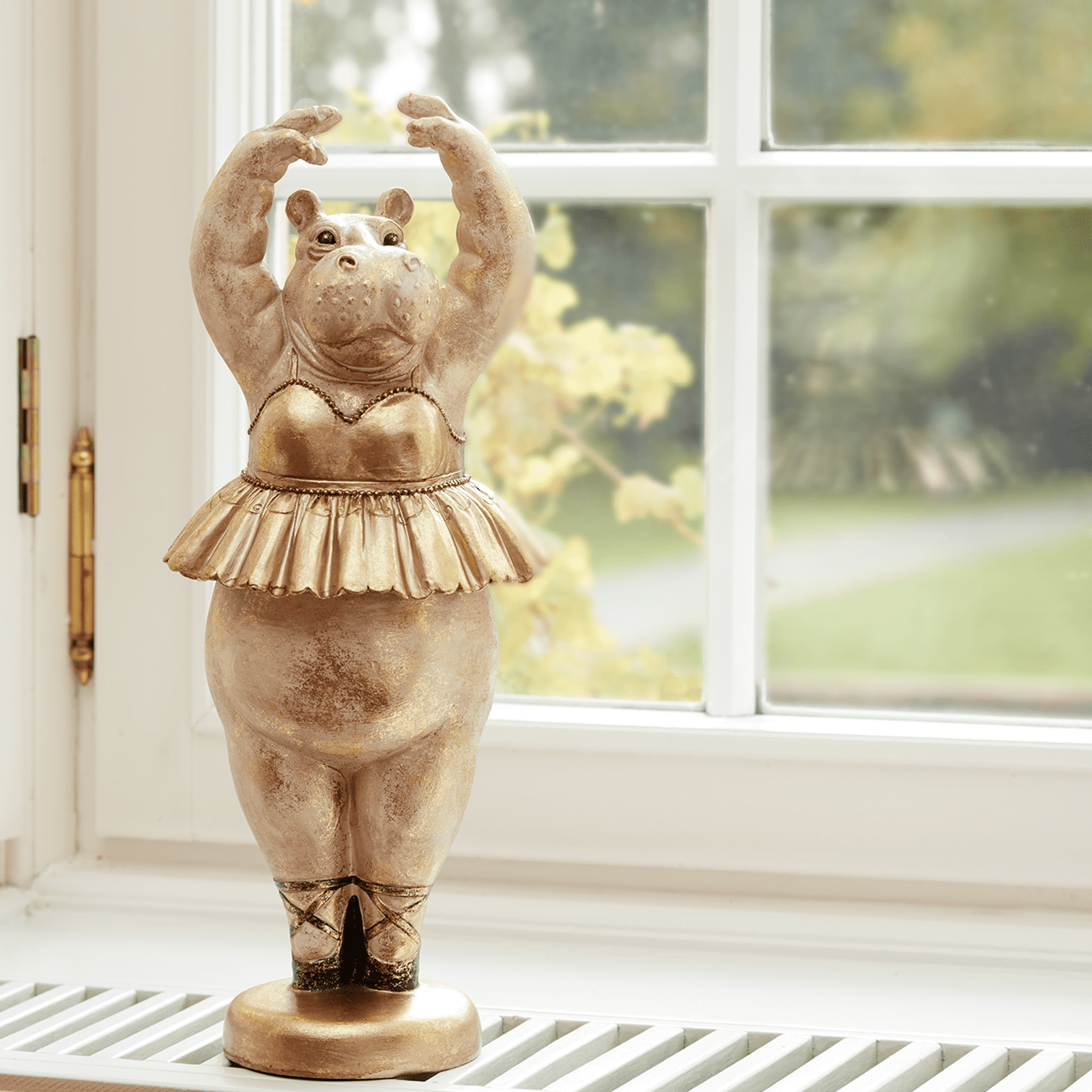 Deko Figur Nilpferd, Hippo Ballerina, Polyresin, 18,5x18x46,5 cm