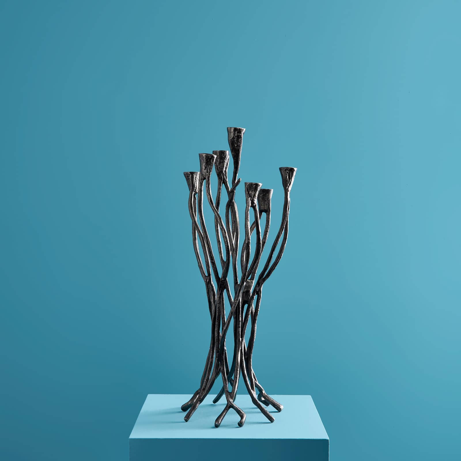 Kerzenleuchter Roots, schwarz, Aluminium, handgefertigt, 25x22x63,5 cm