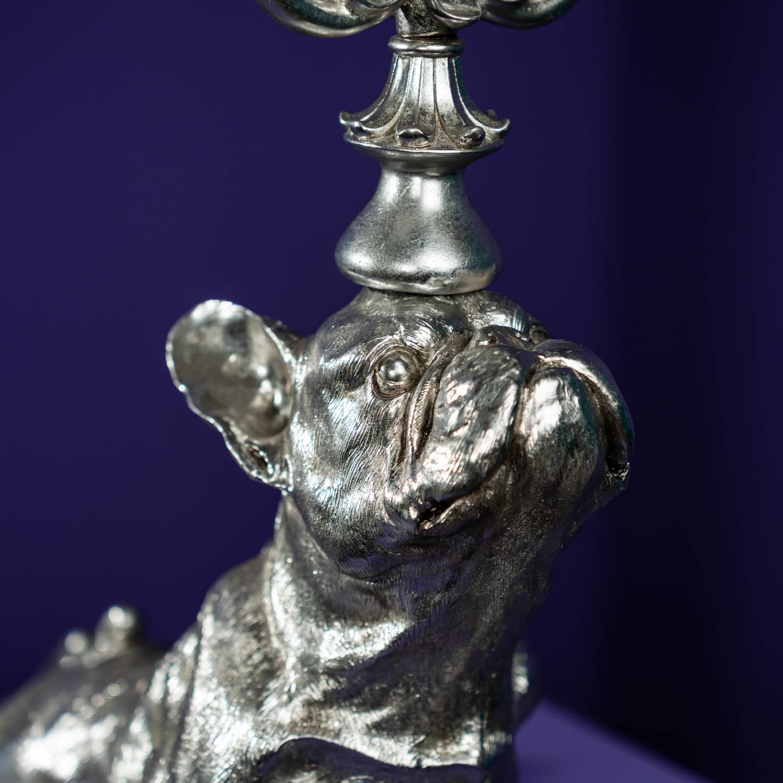 Candelabro bulldog Billy, plateado